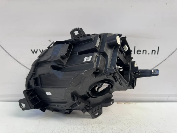 mini-f54-f55-f56-facelift-black-koplamp-rechts-63115a0196205 — foto 5