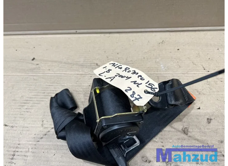ALFA ROMEO 156 Sedan Links achter gordel 1997-2005