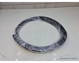 deurrubber-links-bestuurderskant-mercedes-clk-w209-portierrubber-portier-deur-rubber-origineel-gebruikt-2001-2009 — foto 12