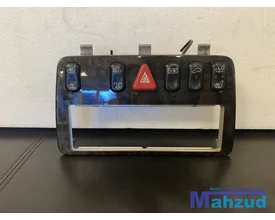 mercedes-clk-w208-middenconsole-met-schakelaar-2108200151
