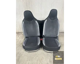 stoelen-set-totoya-aygo-compleet-interieur-set-citroen-c1 — foto 2