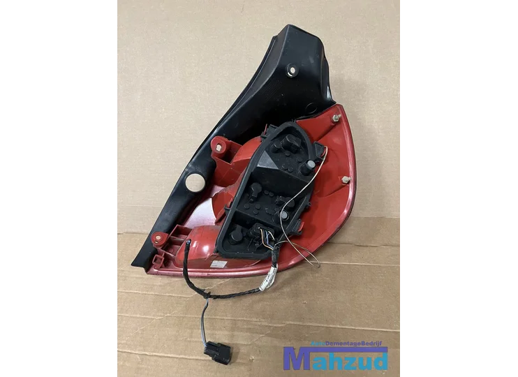 renault-clio-3-links-achterlicht-left-backlight-20052012