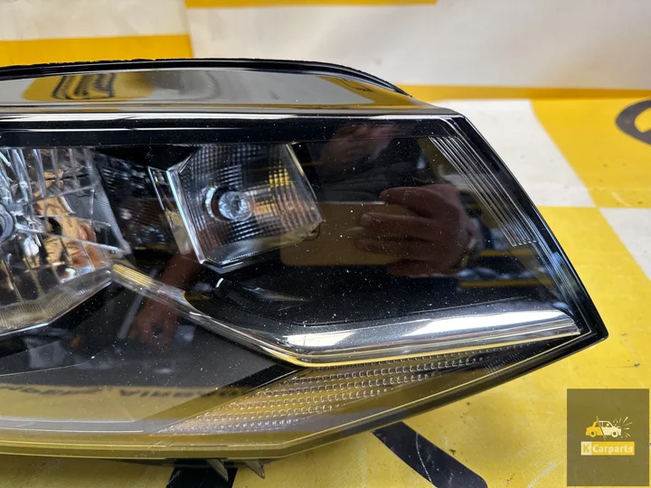 koplamp-volkswagen-caddy-halogeen-2k1941016b-rechts — foto 2