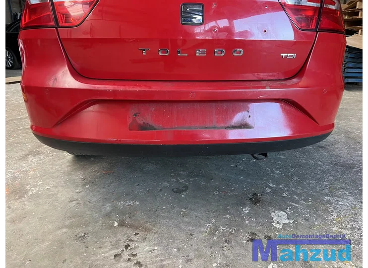 SEAT TOLEDO 4 Rood achterbumper 2012-2019