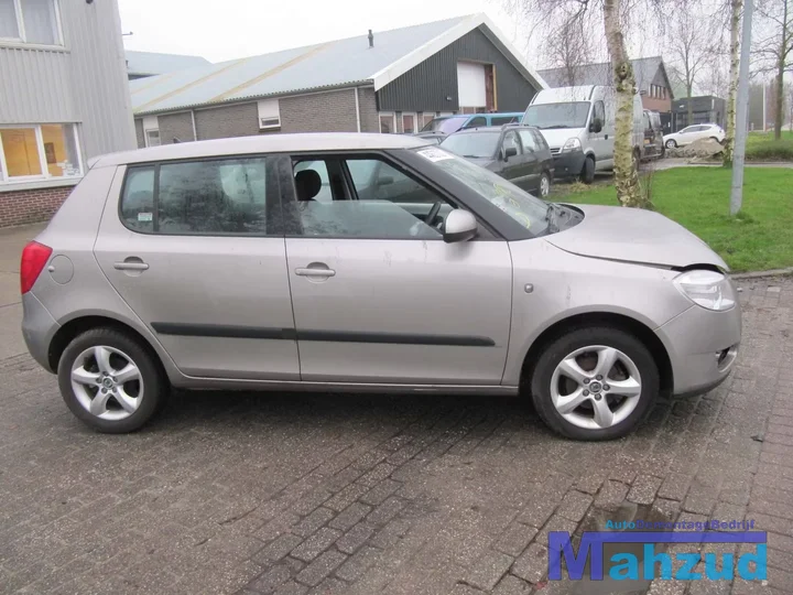 2009-skoda-fabia-2-542-plaatwerk-carrosserie-portier-dorpel-chassis — foto 6