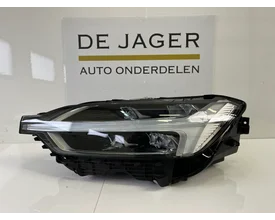 volvo-xc60-2-vol-led-koplamp-links-31420417