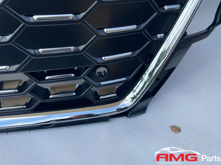audi-a4-b9-8w-s4-chrom-grille-origineel-8w0853651-dm — foto 5