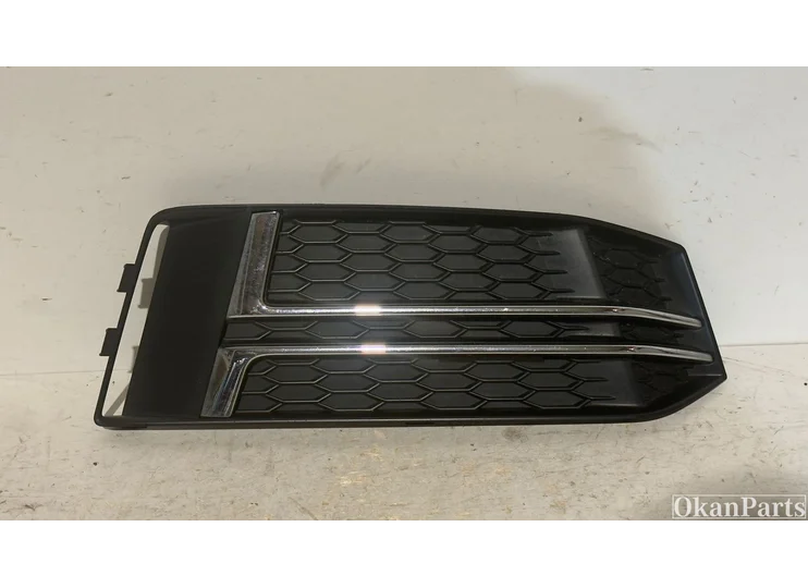 Audi A4 8W B9 S-line right fog lamp cover right 8W0807682F