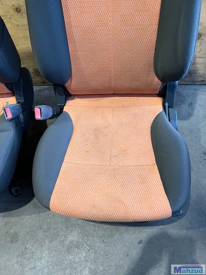 kia-picanto-1-zwart-oranje-interieur-stoel-bank-20042010 — foto 3