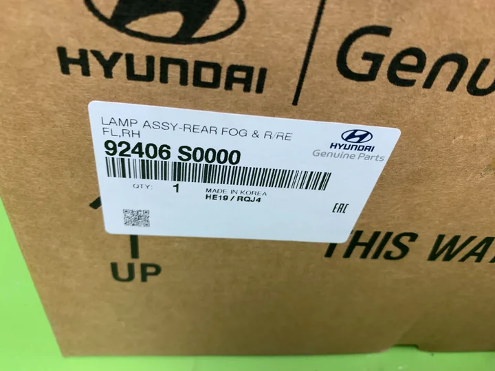 hyundai-i30-mistlamp-rechts-92406-s0000-achter-92406s0000 — foto 2