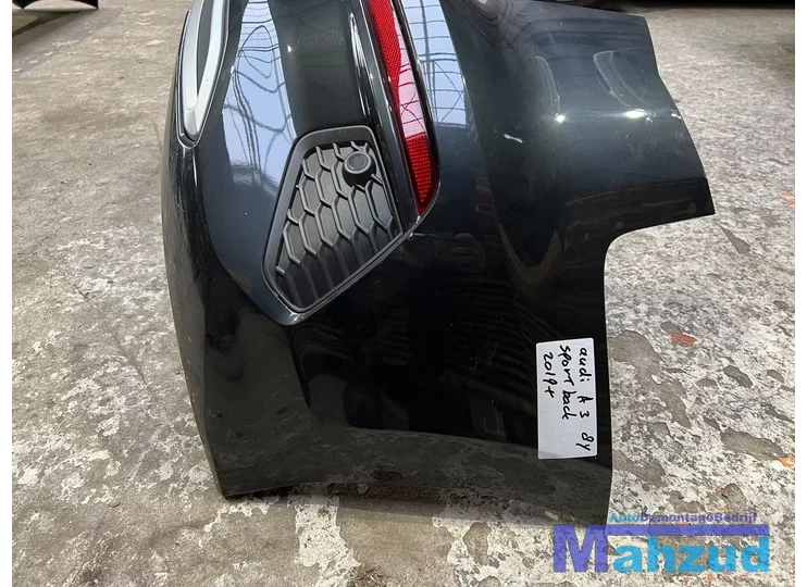 audi-a3-8y-sportback-hybrid-donker-groen-achterbumper-2019