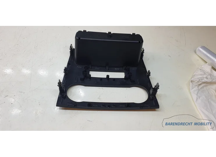 mercedes-w169-a-klasse-dashboard-frame-paneel-frontpanel-omlijsting-interieur-afdekkap-a1696802339-nette-staat-gebruikt-origineel-2004-2005-2006-2007-2008-2009-2010-2011-2012-barendrecht-mobility-service