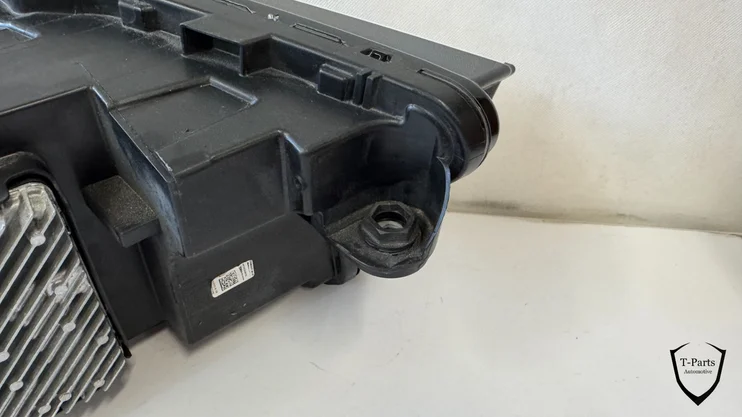audi-q4-koplamp-links-89a941035-nieuw-lamp — foto 9