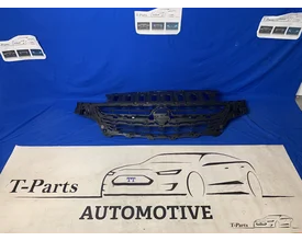 opel-corsa-e-grill-nieuw-2014-bumper-39045431