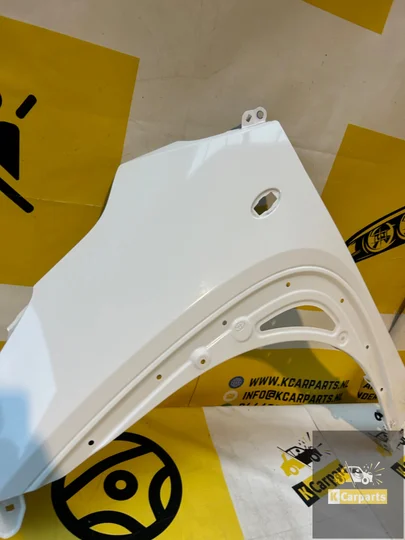 toyota-aygo-x-spatbord-links-voor-2022heden-origineel — foto 2