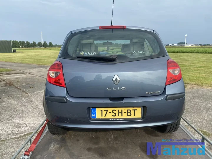 2006-renault-clio-2-14-16v-tej47-k4j-onderdelen-demontage — foto 5