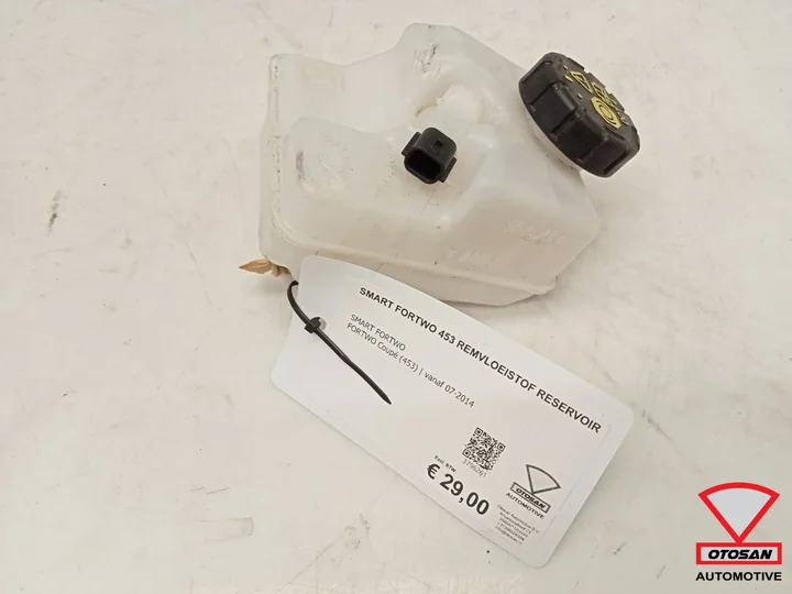 smart-fortwo-453-2014-remvloeistof-reservoir — foto 2
