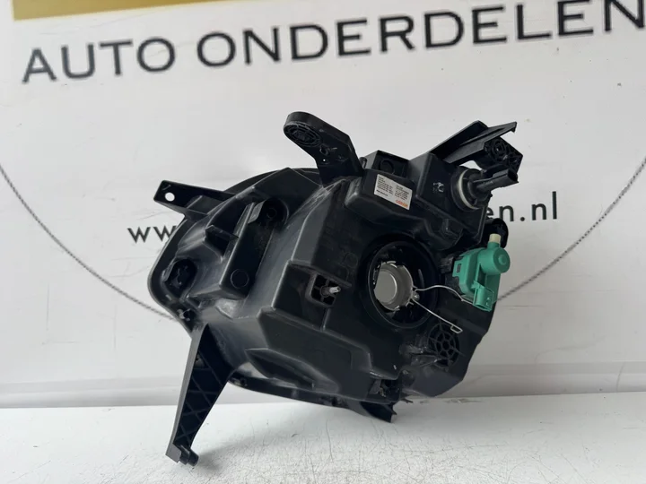 renault-twingo-3-koplamp-rechts-260105419r-2014 — foto 10