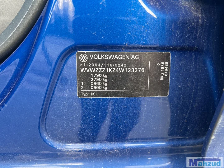 vw-golf-5-14-fsi-blauw-lc5j-bkg-fxq-demontage-sloop-onderdelen — foto 22