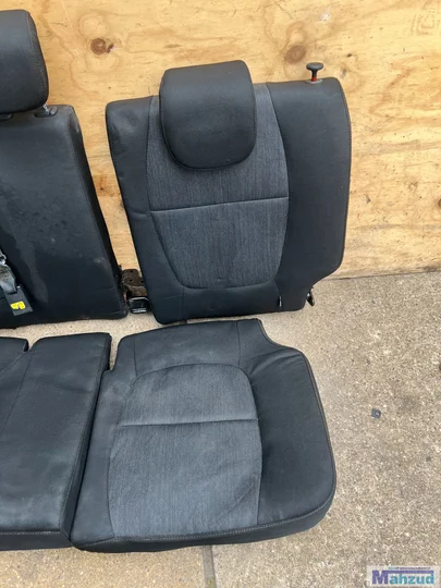 kia-picanto-2-zwart-interieur-3deurs-stoel-achterbank — foto 10
