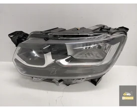73278187-toyota-proace-city-lamp-links