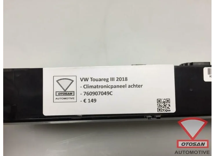 VW Touareg III 2018 Climatronic Paneel Achter 760907049C