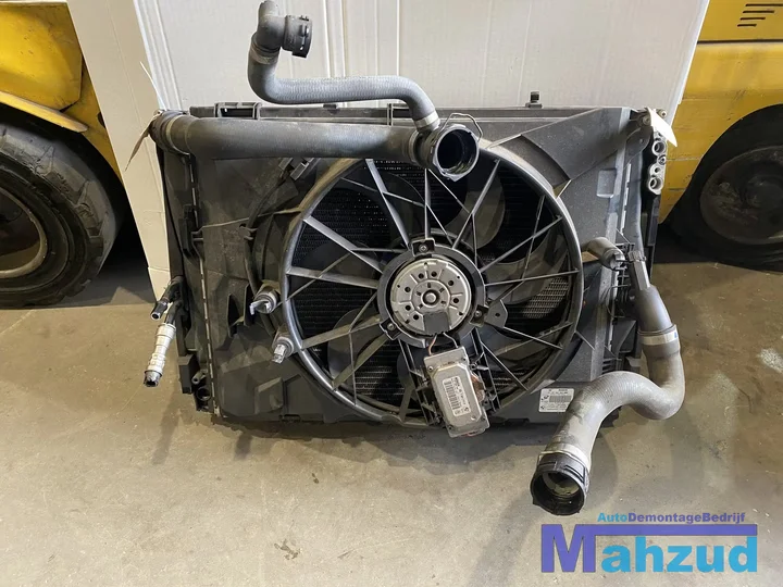 bmw-3-serie-e90-320i-20-18-koelerset-koelerpakket — foto 7