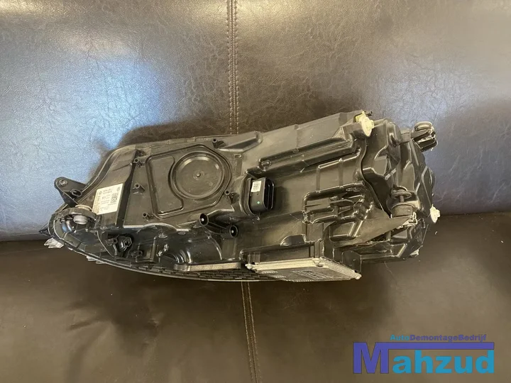vw-golf-7-75-zwart-voorkop-led — foto 35