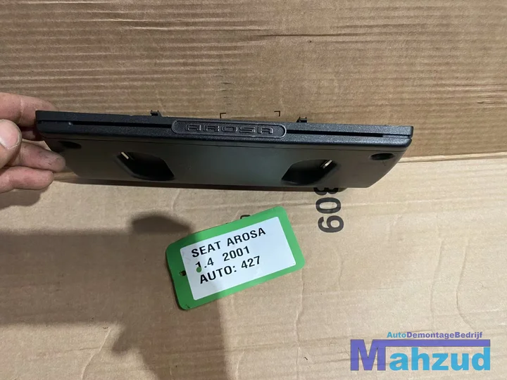 seat-arosa-middenconsole-arosa-logo-afdekkap-19972004 — foto 2