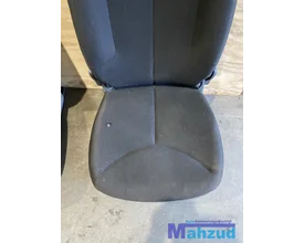toyota-aygo-zwart-interieur-3-deurs-20052014 — foto 3