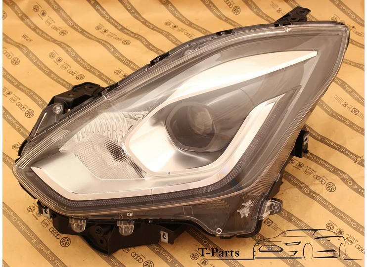 Suzuki Swift linke Scheinwerferlampe 3532052RE0 LED Neues Original