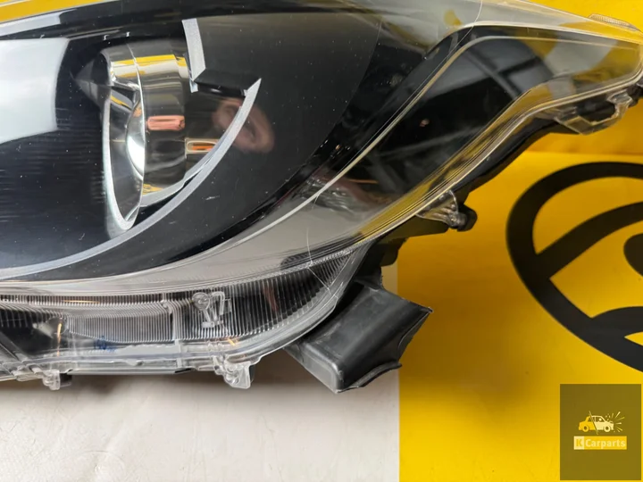 toyota-yaris-koplamp-links-euk06-koplamp-halogeen-h7 — foto 4