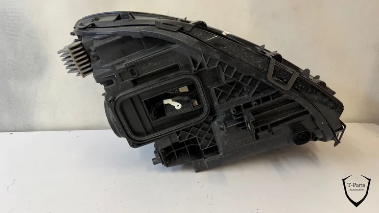 mercedes-eqa-eqb-rechts-koplamp-243-w243-led-a2439062701-lamp-x — foto 11