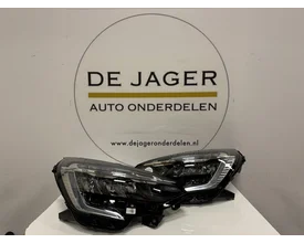 renault-clio-5-koplampen-led-vision-260609987r-260100902r