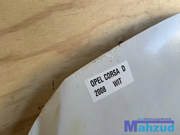 opel-corsa-d-wit-motorkap-20062014 — foto 2