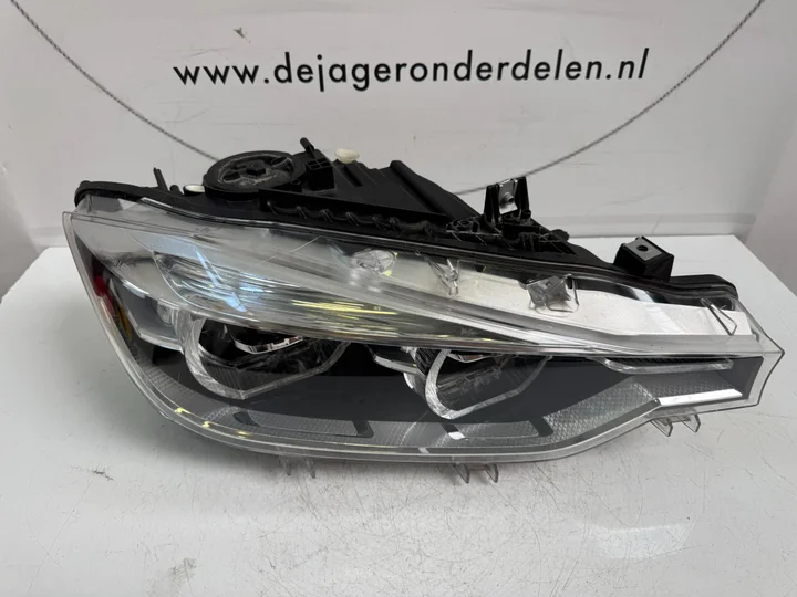 bmw-f30-f31-lci-facelift-adaptive-led-koplamp-rechts-7214802 — foto 4