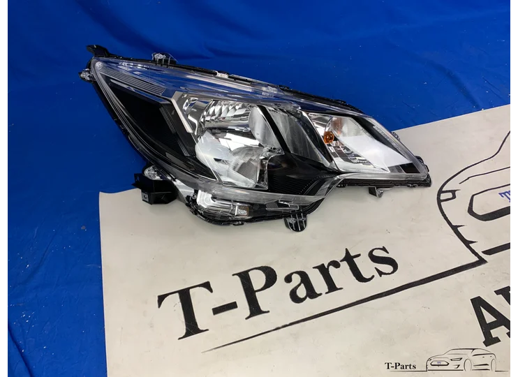 Mitsubishi space star rechts koplamp lamp 8301D446