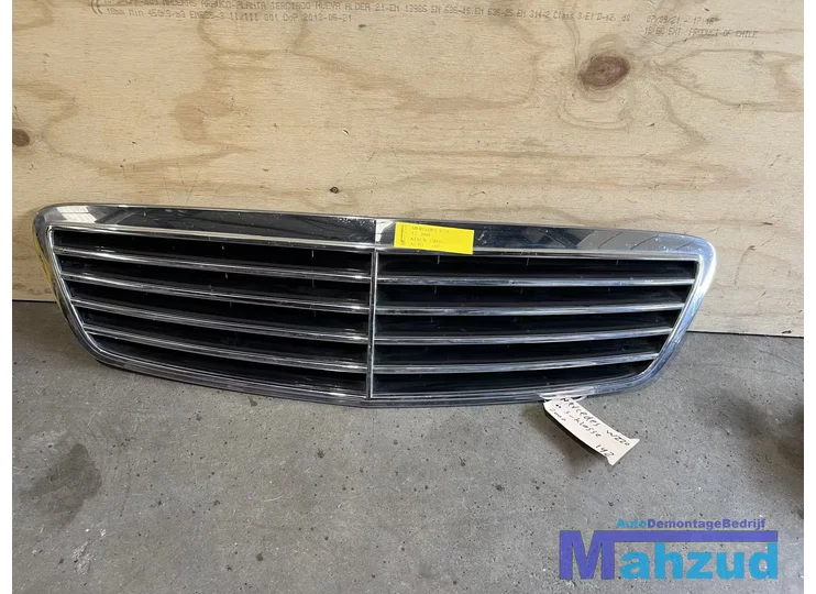 MERCEDES S KLASSE W220 Grille 1998-2005