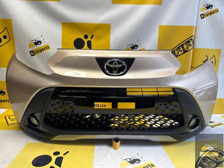 toyota-aygo-x-voorbumper-origineel-compleet-pdc-52119oh19