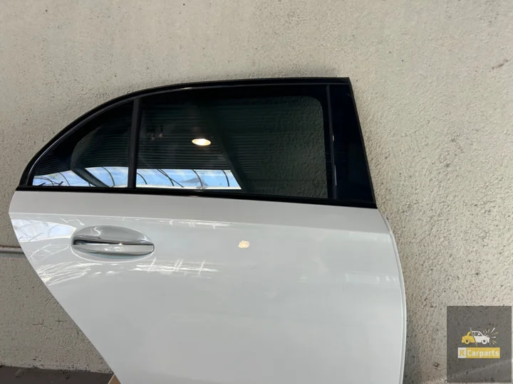 mercedes-w177-deur-compleet-portier-wit-rechts-achter — foto 4