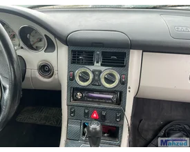 slk-r170-dashboard-delen-beige-kap-afdekkap-handschoenenkast — foto 10