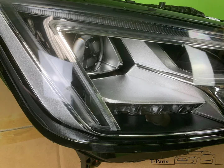 audi-a4-koplamp-rechts-nieuw-8w0941034-lamp — foto 6