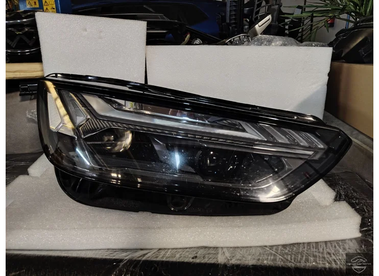Audi Q4 2021+ 89A Matrix Koplamp Rechts 89A941036E