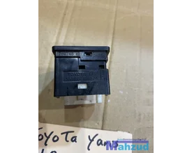 toyota-yaris-p9-spiegelverstelling-schakelaar-183574 — foto 2