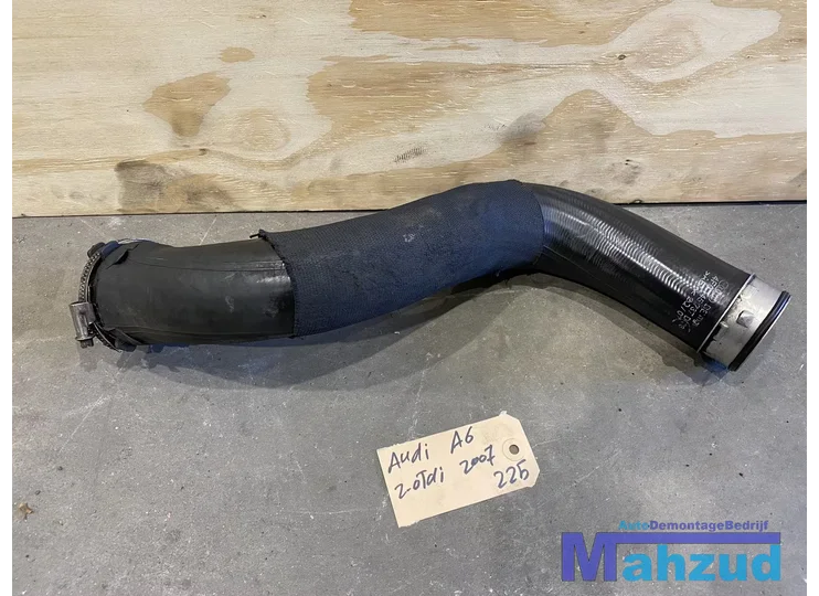 AUDI A6 C6 2.0 TDI Intercooler buis slang pijp 4F0145737D