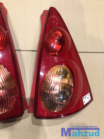 peugeot-107-achterlicht-links-rechts-20052014 — foto 2