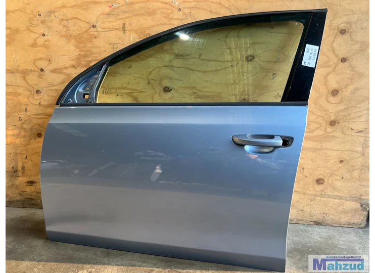 VW Golf 6 hellblau LA5Q linke Vordertür 2009-2013