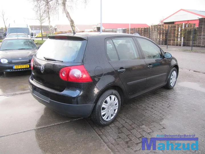 2008-volkswagen-golf-5-14-16v-demontage-sloop-120 — foto 7