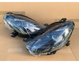 masarati-grecale-koplamp-set-links-rechts-lamp