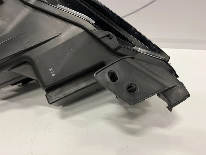 mazda-3-vol-led-koplamp-links-9-pins-compleet-bcjh51040-19 — foto 4